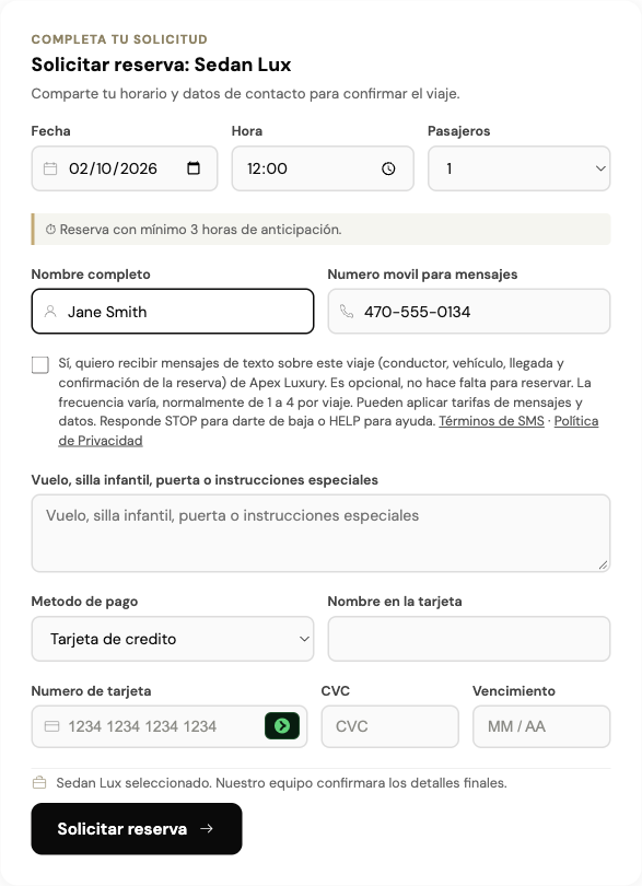Formulario de reserva con la casilla opcional de SMS sin marcar debajo del número móvil